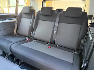 PEUGEOT Traveller 2.0 BlueHDi EAT8 9-Plätze
