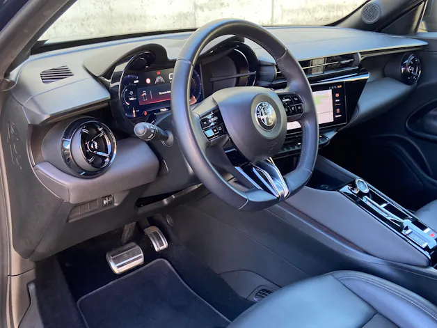 ALFA ROMEO Junior 1.2 48V Hybrid Speciale