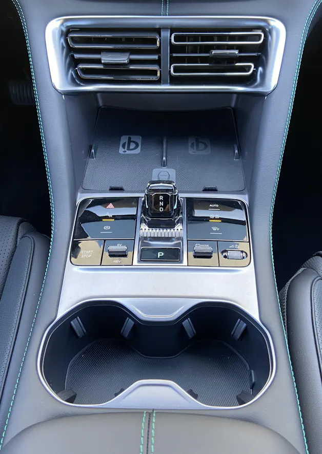 BYD Seal U DM-i Design AWD
