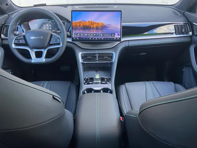 BYD Seal U DM-i Design AWD