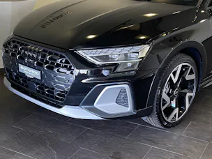 AUDI A3 allstreet TFSI quattro S tronic S-Line