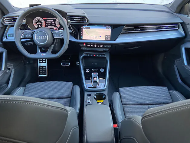 AUDI A3 Sportback TFSI 150 kW quattro 2 x S line S tronic