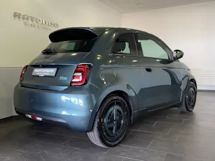 FIAT 500 electric 87 kW Giorgio Armani Collector’s Edition