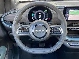 FIAT 500 electric 87 kW Giorgio Armani Collector’s Edition