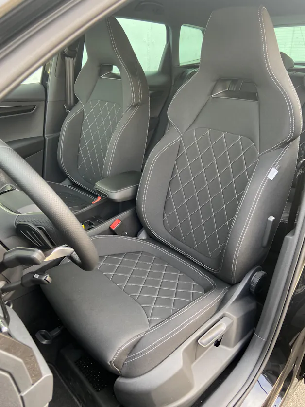 SKODA Karoq 2.0 TDI CR Sport Line 4x4 DSG