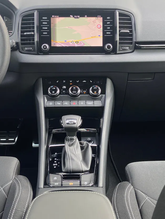 SKODA Karoq 2.0 TDI CR Sport Line 4x4 DSG