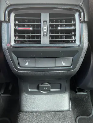 SKODA Karoq 2.0 TDI CR Sport Line 4x4 DSG