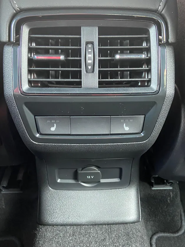 SKODA Karoq 2.0 TDI CR Sport Line 4x4 DSG