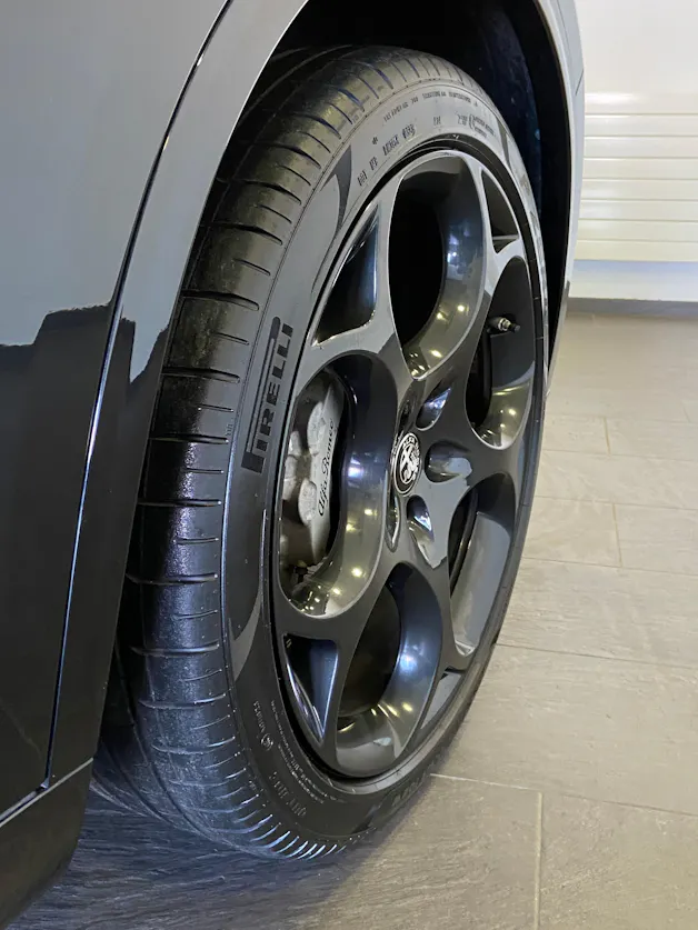 ALFA ROMEO Stelvio 2.2 JTDM Veloce Pack Premium 21" Q4 AT8