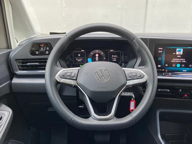 VW Caddy Maxi Kombi 2.0 TDi DSG Rollstuhltransport 5+1 Plätze