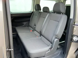 VW Caddy Maxi Kombi 2.0 TDi DSG Rollstuhltransport 5+1 Plätze