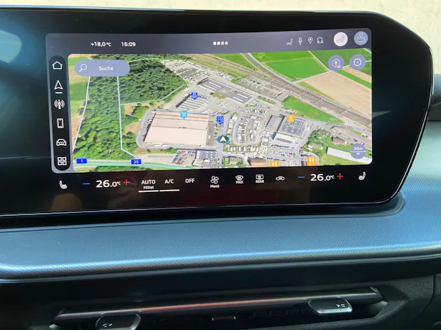 AUDI Q3 SUV TFSI 266 quattro S tronic Sline