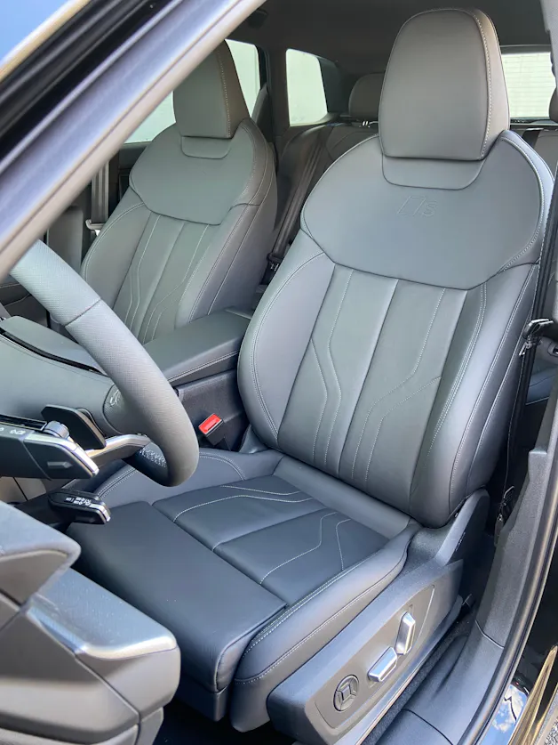AUDI Q3 SUV TFSI 266 quattro S tronic Sline