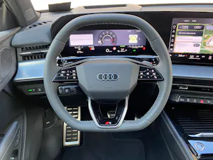 AUDI Q3 SUV TFSI 266 quattro S tronic Sline