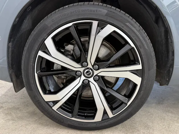 VOLVO XC60 2.0 T6 TE Ultimate Dark e