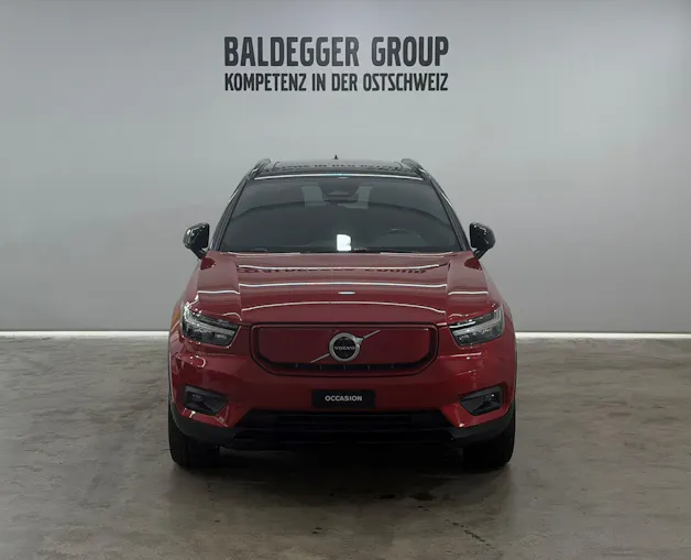 VOLVO XC40 P8 AWD Pure Electric R-Design