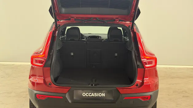 VOLVO XC40 P8 AWD Pure Electric R-Design