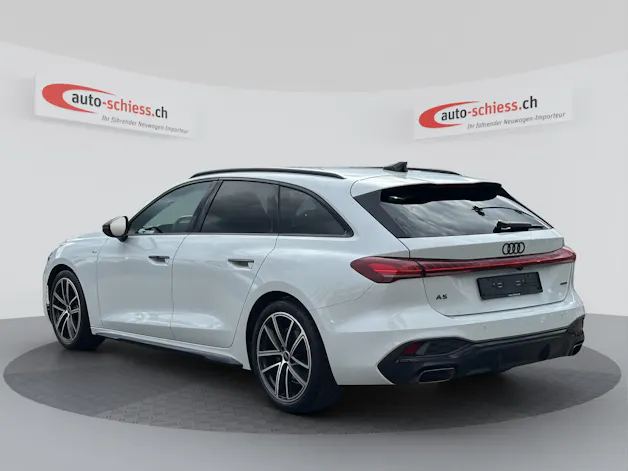 AUDI A5 Avant TFSI quattro S-Line Schwarz Optik S tronic