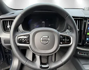 VOLVO XC60 2.0 T8 TE Ultra Dark eAWD