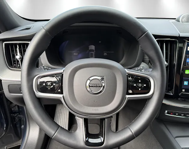 VOLVO XC60 2.0 T8 TE Ultra Dark eAWD