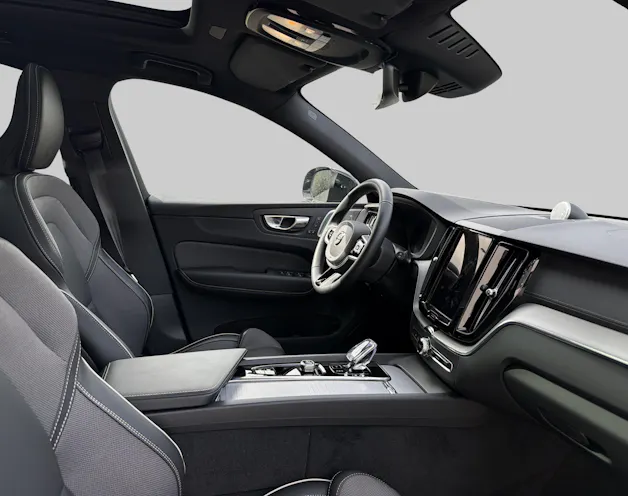 VOLVO XC60 2.0 T8 TE Ultra Dark eAWD