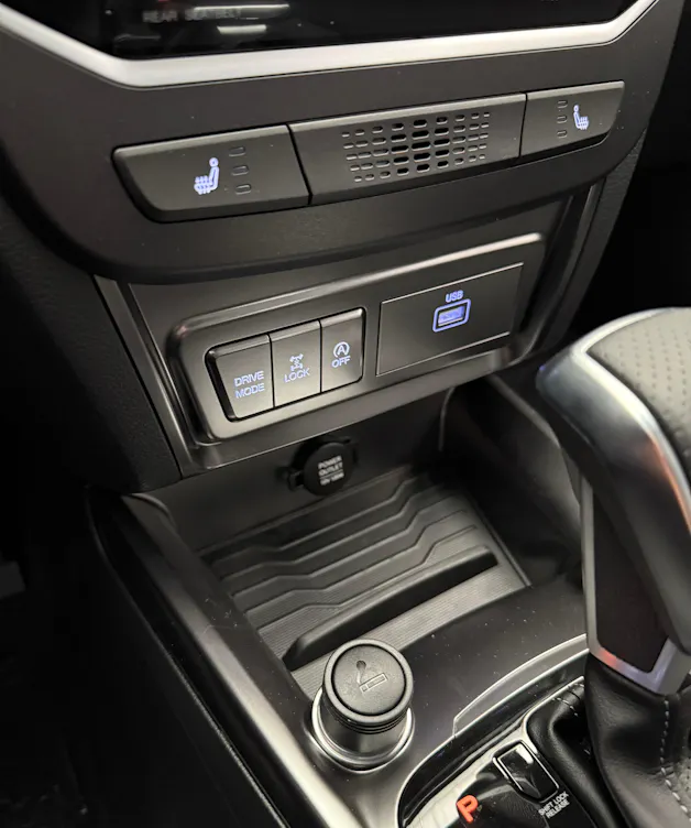 KGM -SsangYong Tivoli 1.5 T GDI Platinum 4WD Automat