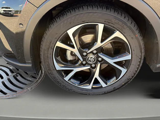 Toyota C-HR 1.8 HSD CVT Trend