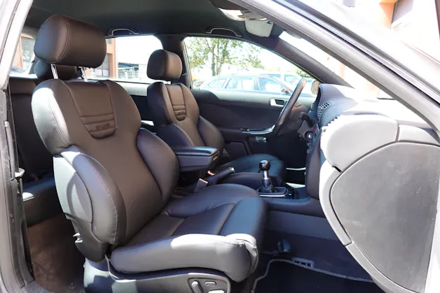 AUDI S3 quattro * Véhicule CH * Intérieur Cuir * 100% d'origine * Tempomat * Son BOSE * Jantes 18 * Sièges électriques *