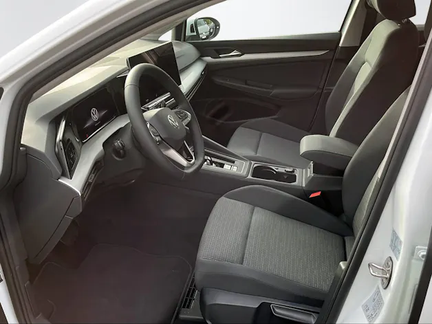 VW Golf VIII 1.5 eTSI Value DSG