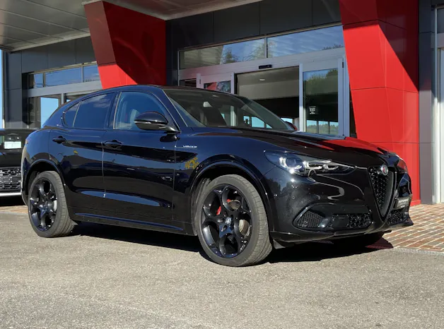 ALFA ROMEO Stelvio 2.0 Veloce Premium Sky Q4 AT8