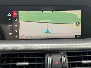ALFA ROMEO Stelvio 2.0 Veloce Premium Sky Q4 AT8