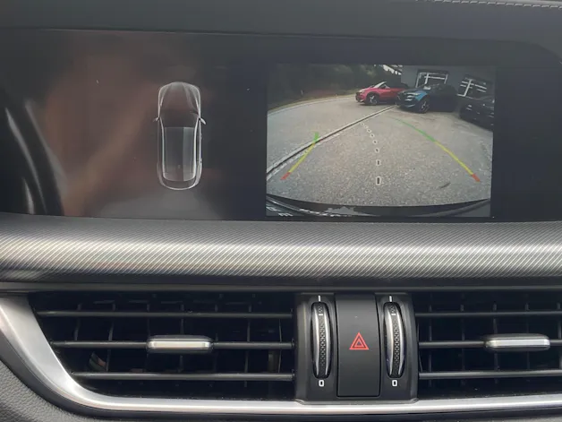 ALFA ROMEO Stelvio 2.0 Veloce Premium Sky Q4 AT8