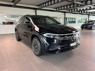 MERCEDES-BENZ EQA 300 AMG Line 4Matic