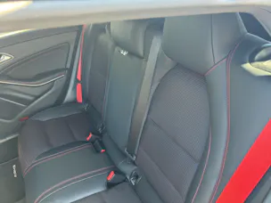 MERCEDES-BENZ CLA Shooting Brake 45 AMG 4Matic Speedshift