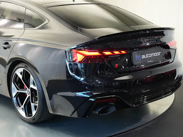 AUDI RS5 Competition Plus Sportback 2.9 TFSI quattro tiptronic *Carbon Schalensitze*