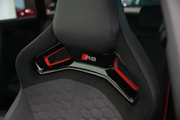 AUDI RS5 Competition Plus Sportback 2.9 TFSI quattro tiptronic *Carbon Schalensitze*