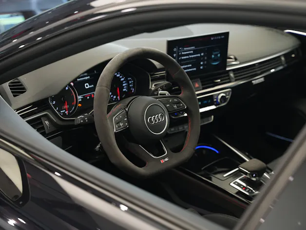 AUDI RS5 Competition Plus Sportback 2.9 TFSI quattro tiptronic *Carbon Schalensitze*