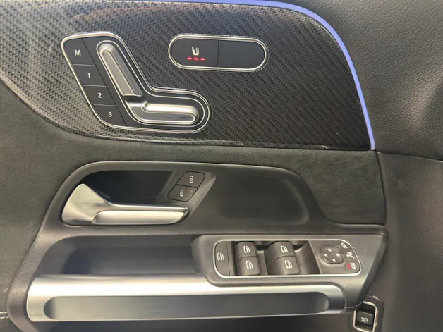 MERCEDES-BENZ GLB 250 4Matic 8G-Tronic