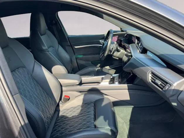 AUDI e-tron 50 S Line quattro