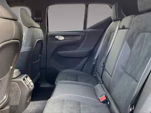 VOLVO EX40 Twin Black Edition AWD