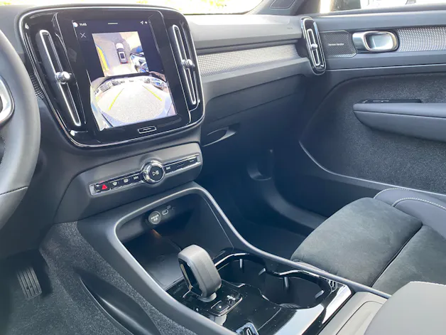 VOLVO EX40 Twin Black Edition AWD