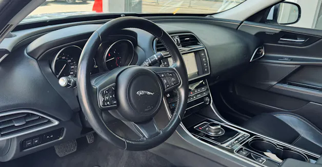 Jaguar XE 20d Automat AWD