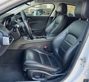 Jaguar XE 20d Automat AWD