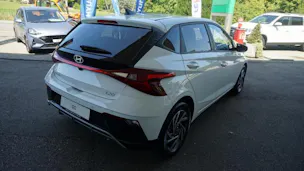 HYUNDAI i20 1.0 T-GDi Amplia DCT