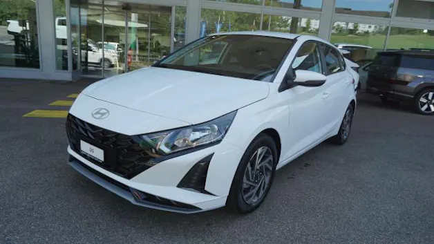 HYUNDAI i20 1.0 T-GDi Amplia DCT