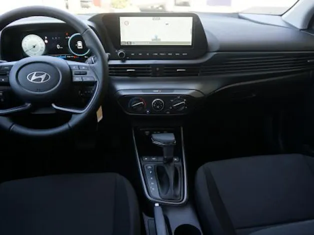 HYUNDAI i20 1.0 T-GDi Amplia DCT