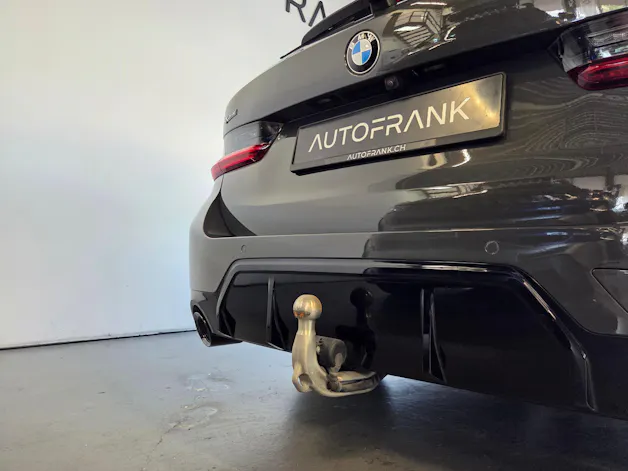 BMW 320d xDrive M-Sport Touring Dravitgrau