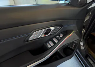 BMW 320d xDrive M-Sport Touring Dravitgrau