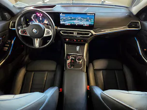 BMW 320d xDrive M-Sport Touring Dravitgrau