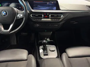 BMW 118i Sport Line Steptronic